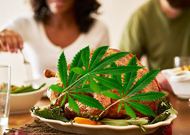 Perus grátis e refeições quentes oferecidas no Dia de Ação de Graças Giveaway By Cannabis Company